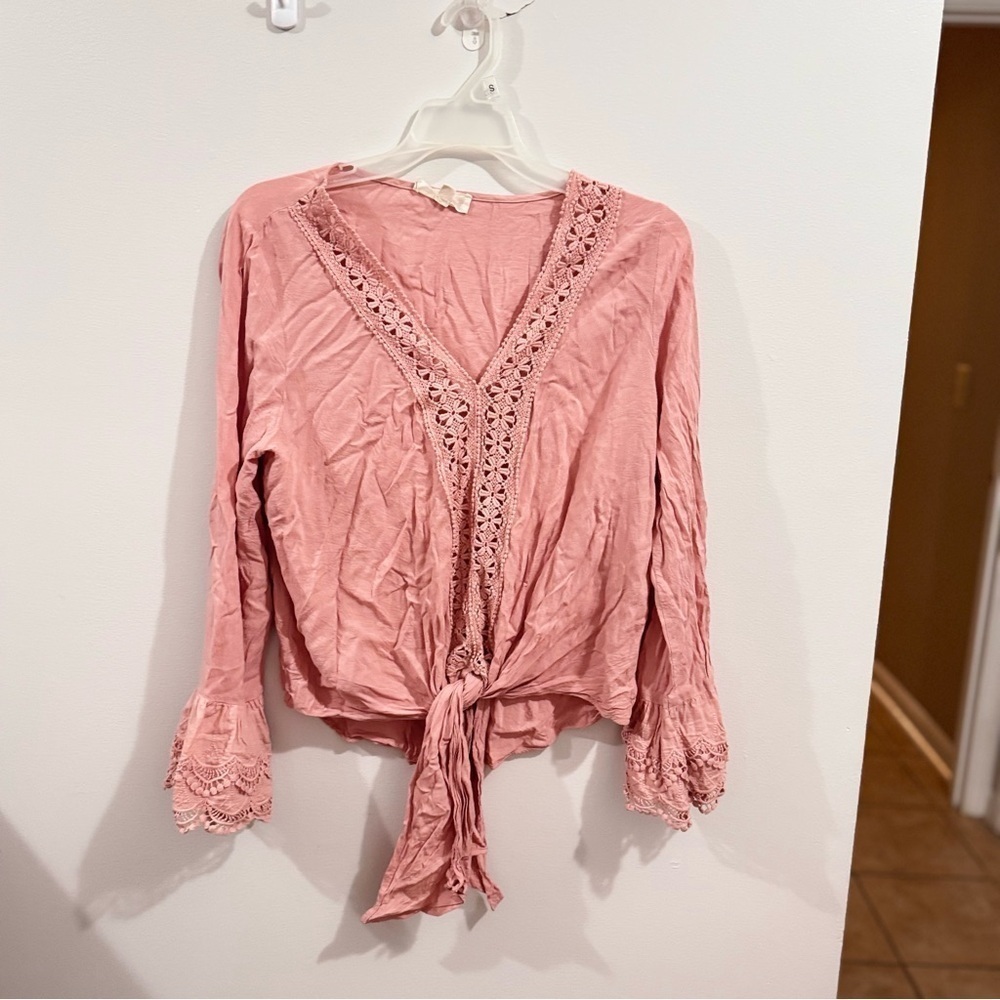 Entro Pink Long Sleeve Lace Tie Knot Blouse Size Large
